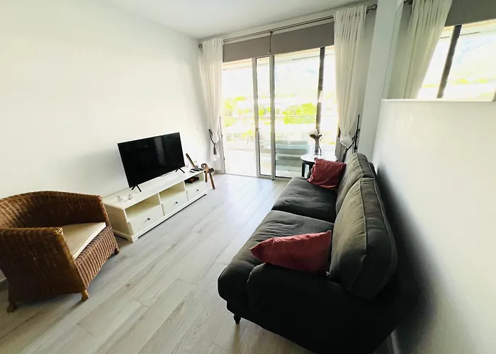 - Alquiler De Piso Cerca Del Club Nautico 아파트 *