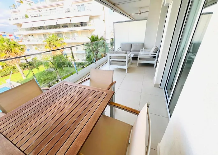 - Alquiler De Piso Cerca Del Club Nautico Апартаменты Дения